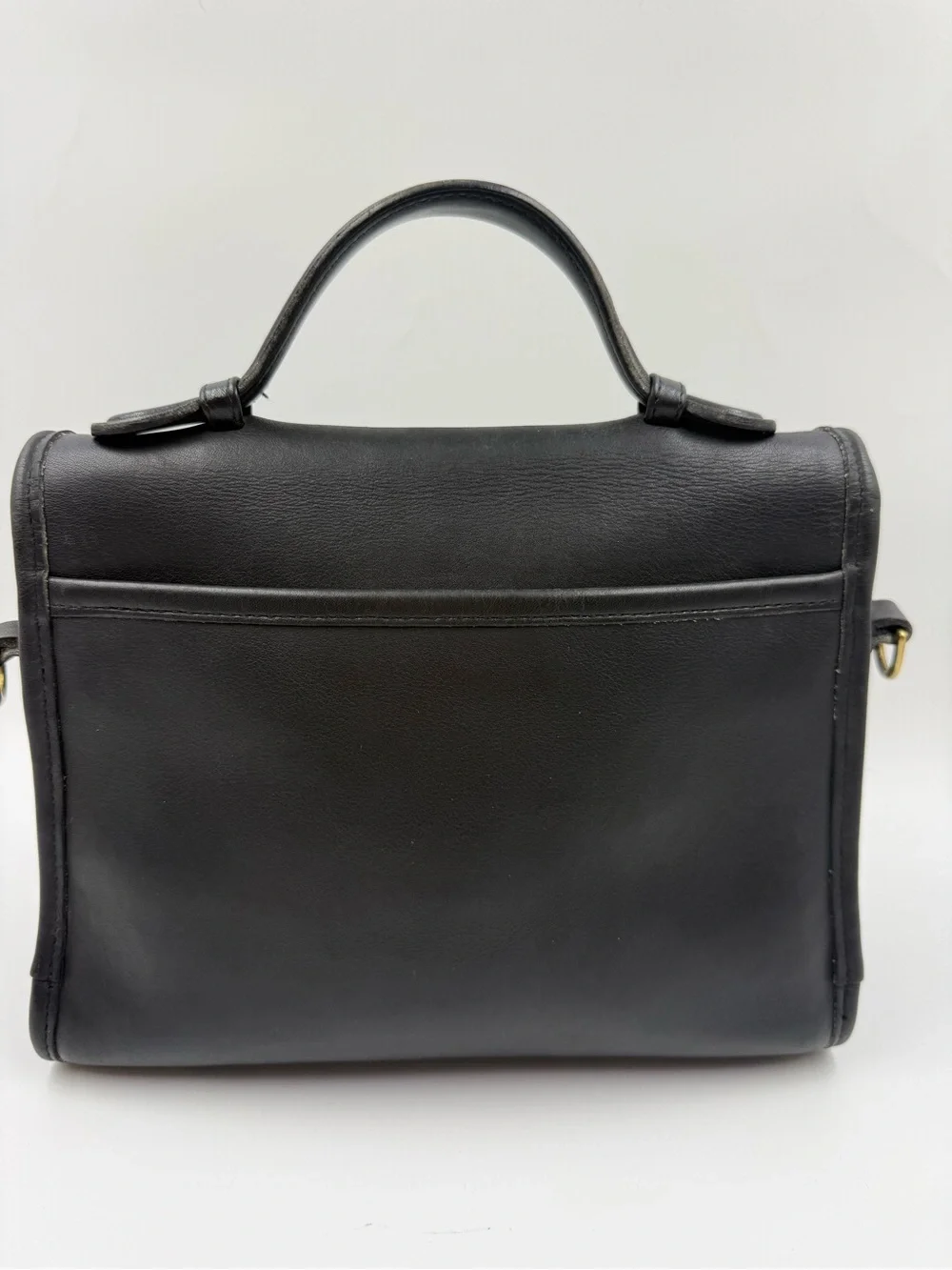 Vintage Coach Court Bag 9870 Black Glovetanned Leather Crossbody Top Handle USA